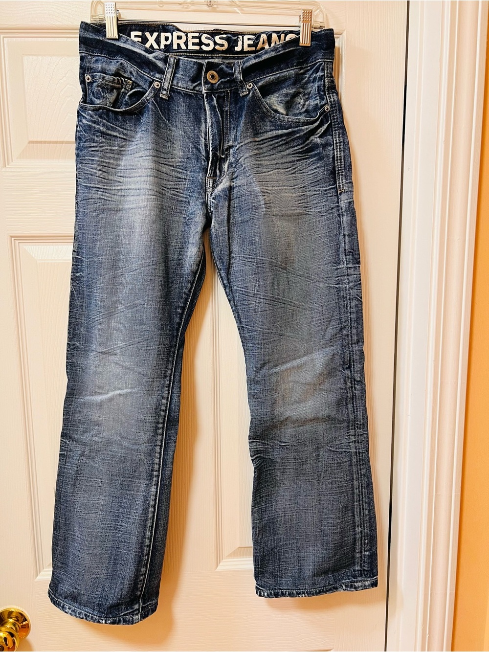 Express Men's Dark Blue Washed Bootcut Jeans